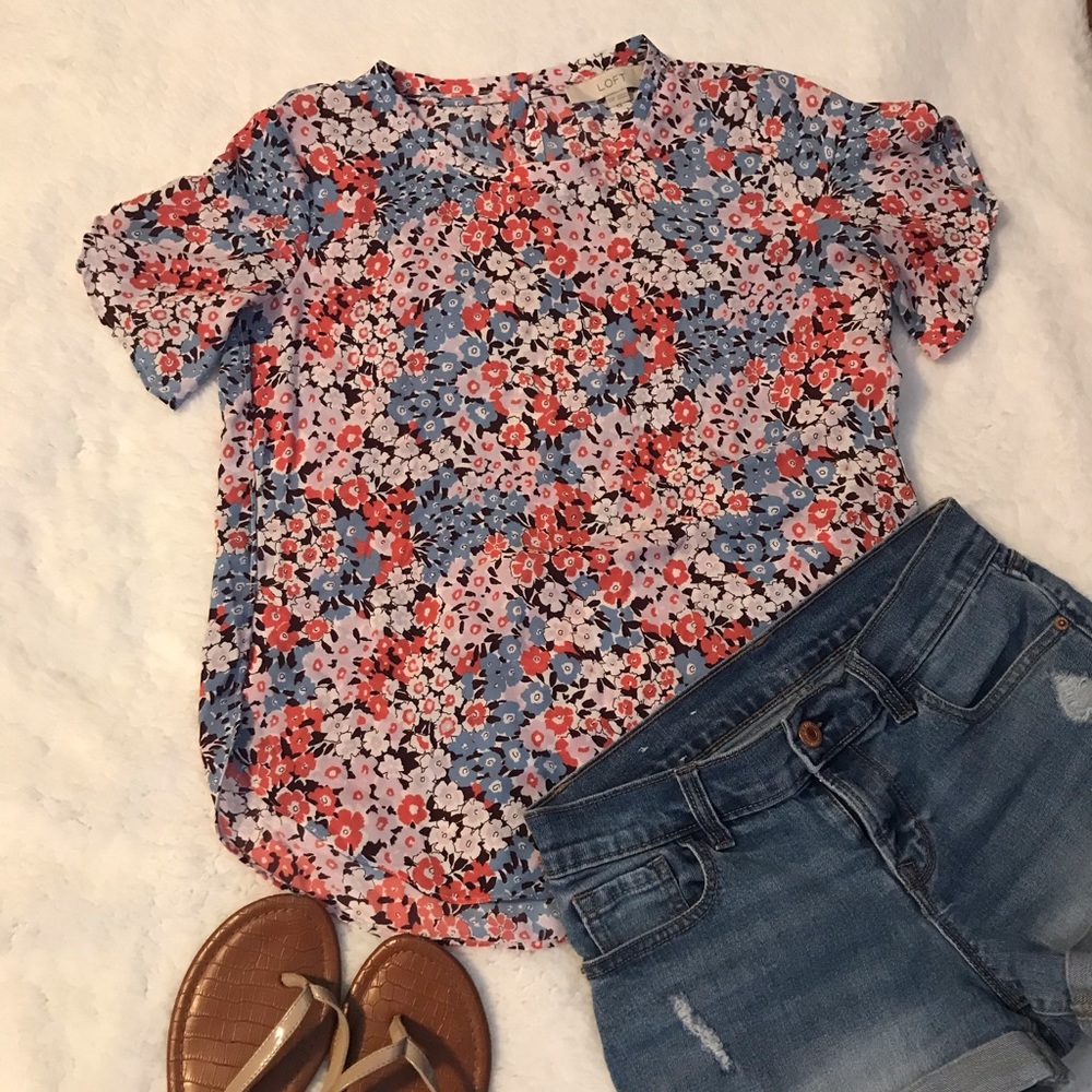 Floral petal sleeve shirt